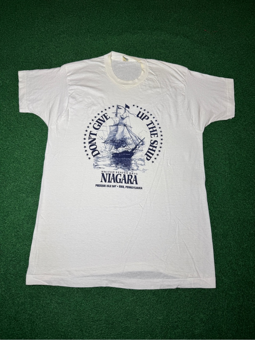 US Brig Niagara Erie Pa Dont Give Up The Ship 90s L/XL 21x31 T Shirt Military